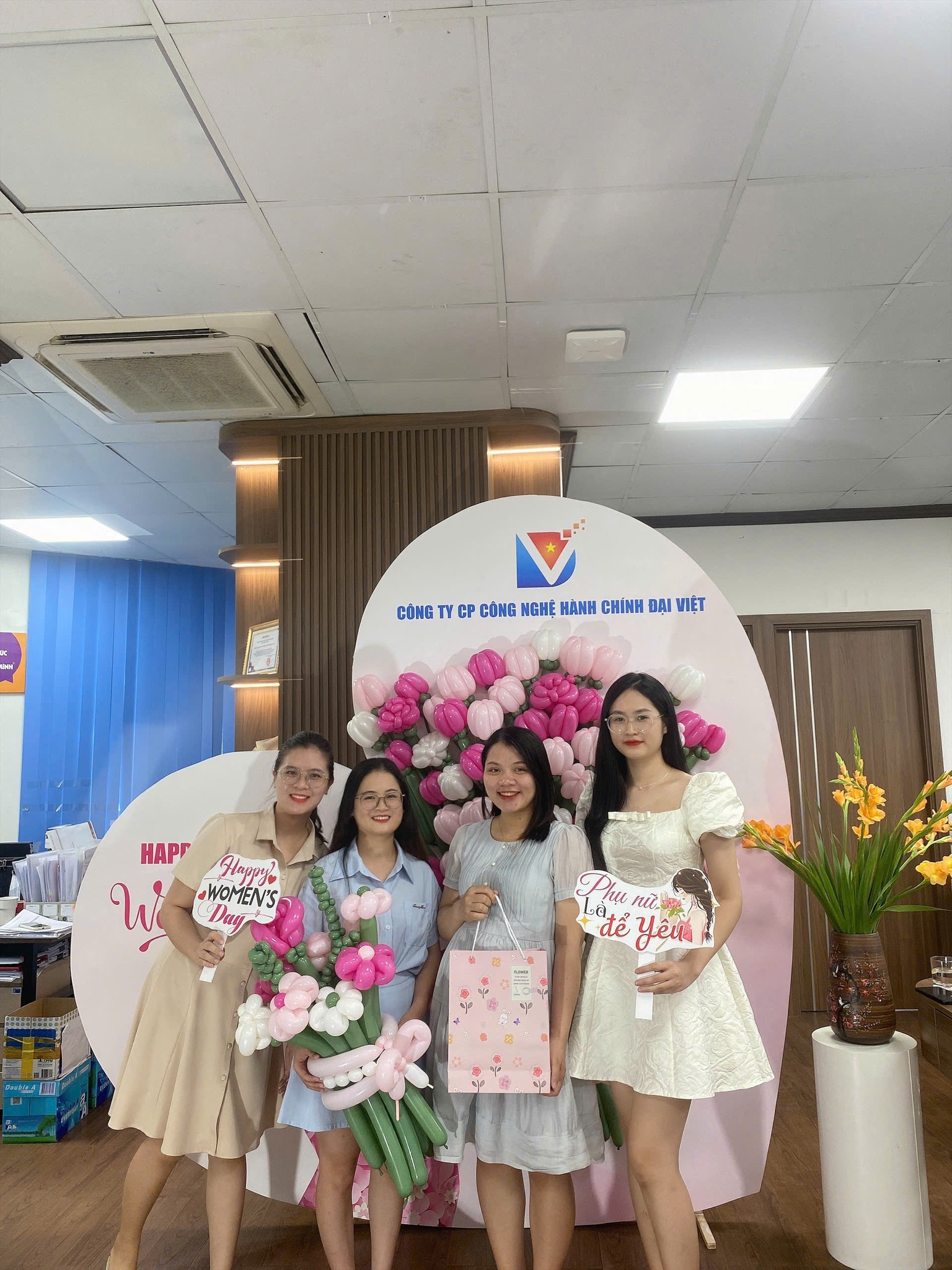 🌸 CHÀO MỪNG NGÀY PHỤ NỮ VIỆT NAM 20/10 TẠI ĐẠI VIỆT 🌸 5
