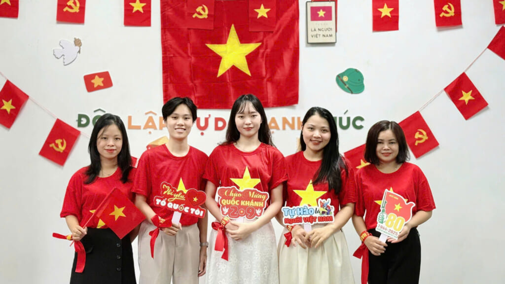 ĐẠI VIỆT TỰ HÀO HOÀ CHUNG SẮC CỜ TIẾP NỐI TINH THẦN 80 NĂM QUỐC KHÁNH 02/9 5