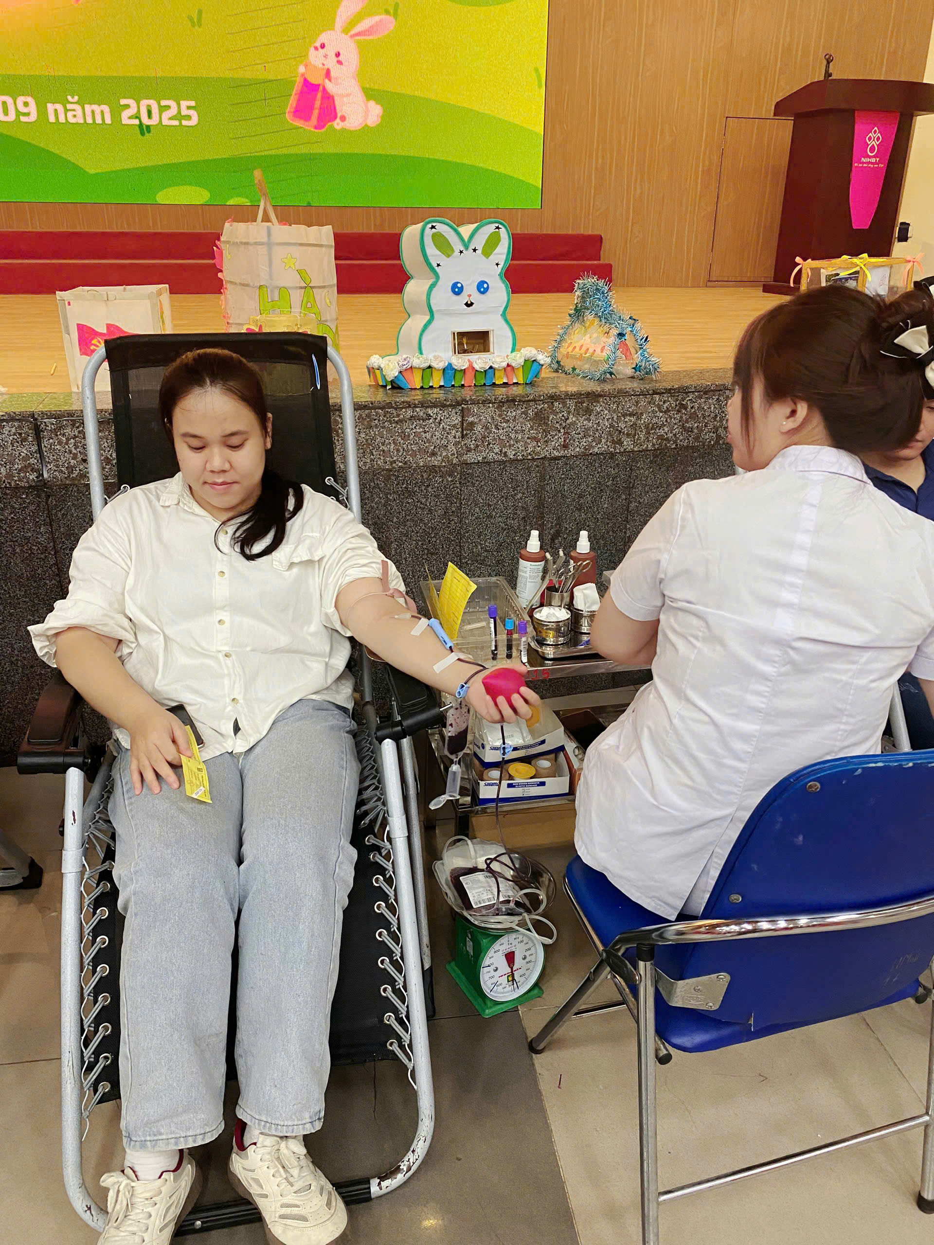 MỘT GIỌT MÁU CHO ĐI MỘT TÌNH THƯƠNG Ở LẠI – ĐẠI VIỆT CHUNG TAY VÌ CỘNG ĐỒNG 9