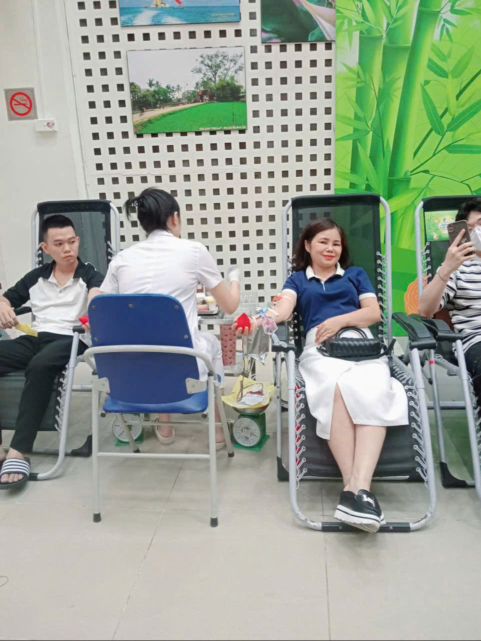 MỘT GIỌT MÁU CHO ĐI MỘT TÌNH THƯƠNG Ở LẠI – ĐẠI VIỆT CHUNG TAY VÌ CỘNG ĐỒNG 8