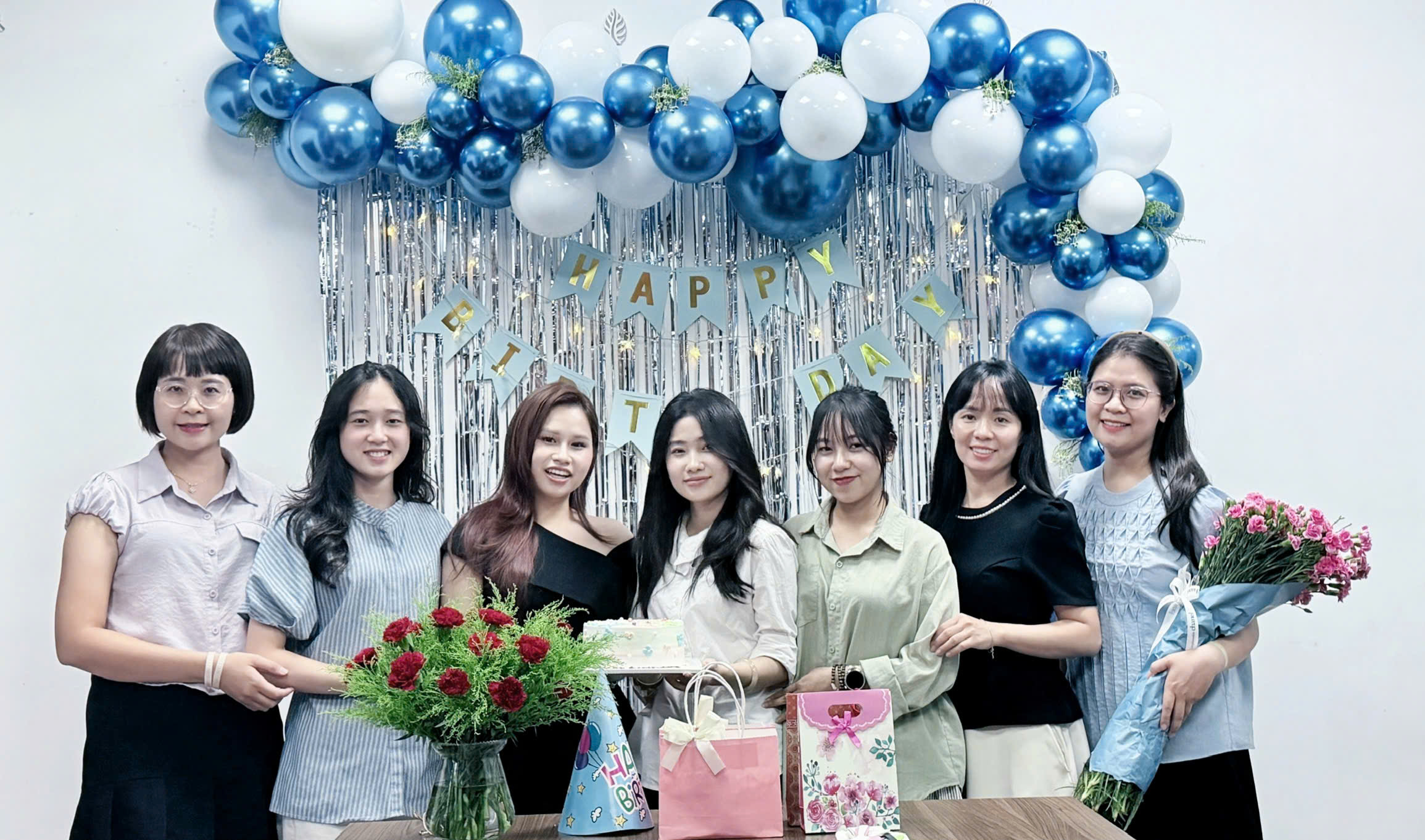CHÚC MỪNG SINH NHẬT THÀNH VIÊN QUÝ III/2026 – CÙNG NHAU TỎA SÁNG 2